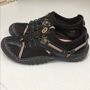 J-41 Women’s Tahoe Fashion Sneaker